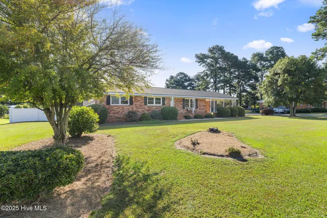 $245,000 | 202 Camelia Drive, Princeton, NC 27569
