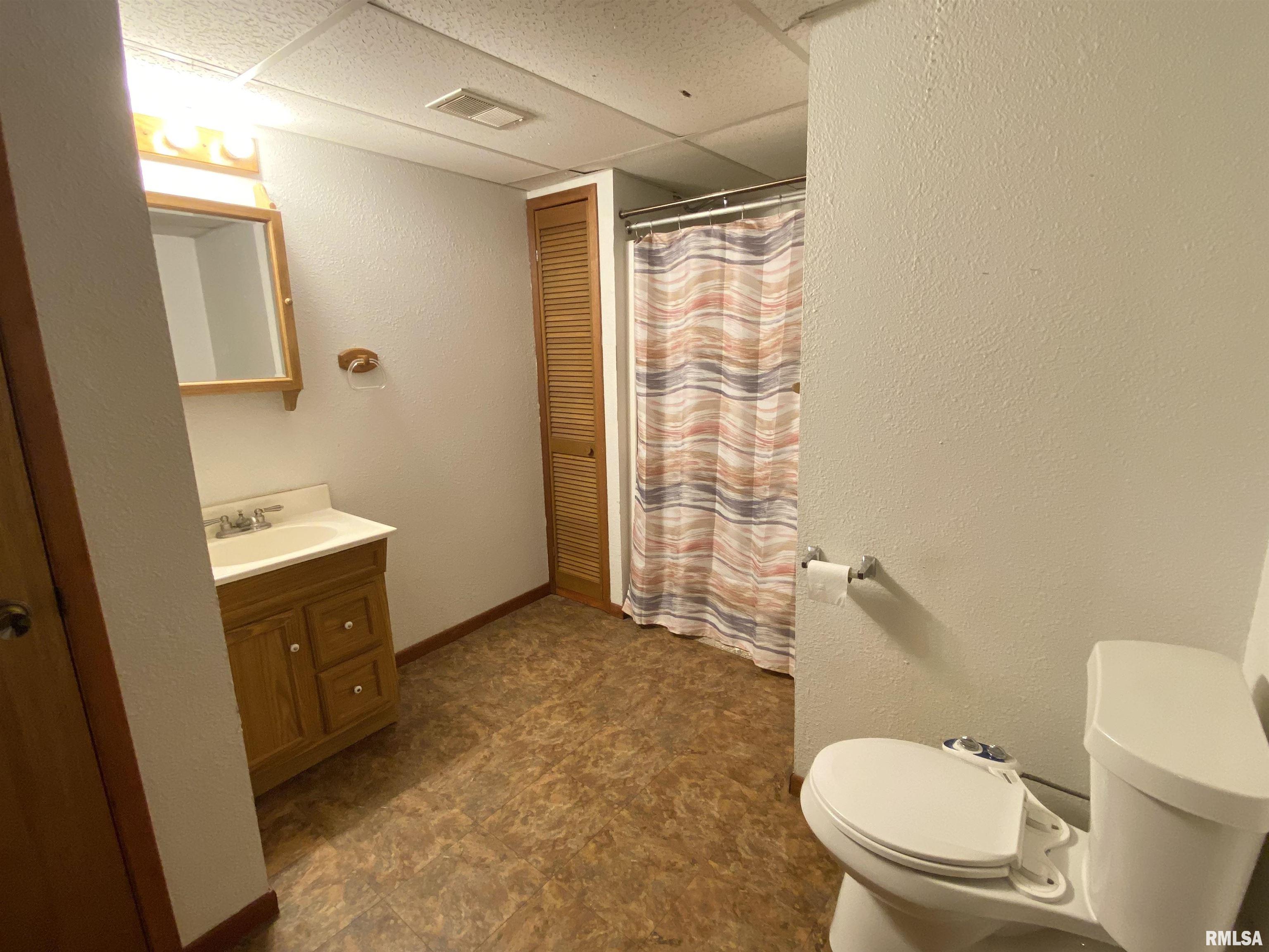 1863 Ebenezer Church Road Jacksonville, IL 62650 - Photo 36 of 40 Gallery Image 36