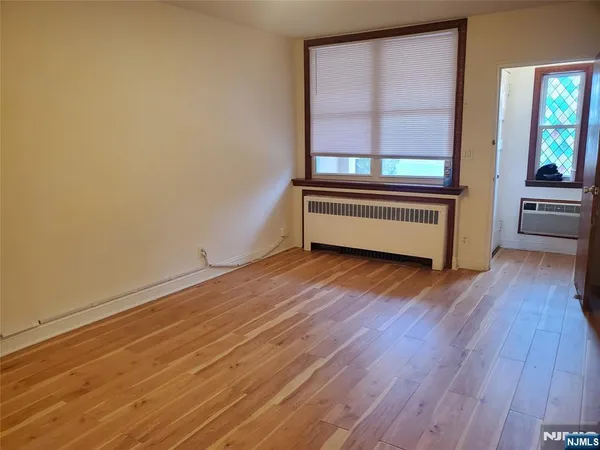 $3,000 | 143 Bergen Boulevard, Palisades Park, NJ 07650