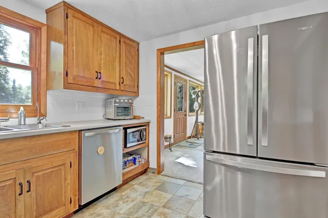 $895,000 | 29923 Lakeview Avenue, Red Wing, MN 55066