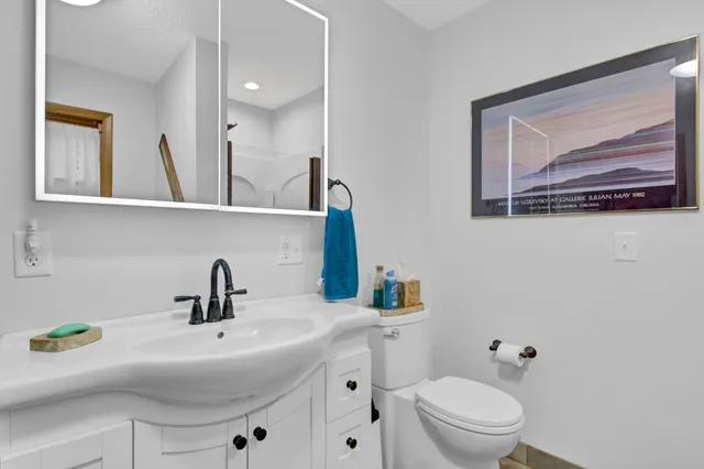 $895,000 | 29923 Lakeview Avenue, Red Wing, MN 55066