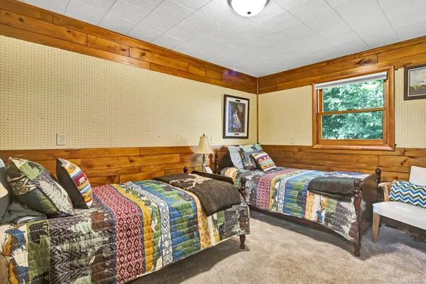 $845,000 | 29923 Lakeview Avenue, Red Wing, MN 55066