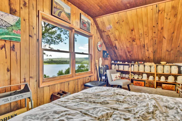 $895,000 | 29923 Lakeview Avenue, Red Wing, MN 55066