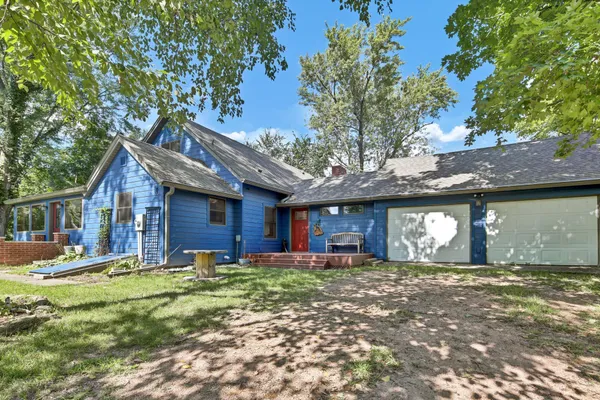 $845,000 | 29923 Lakeview Avenue, Red Wing, MN 55066