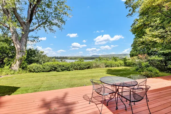 $845,000 | 29923 Lakeview Avenue, Red Wing, MN 55066