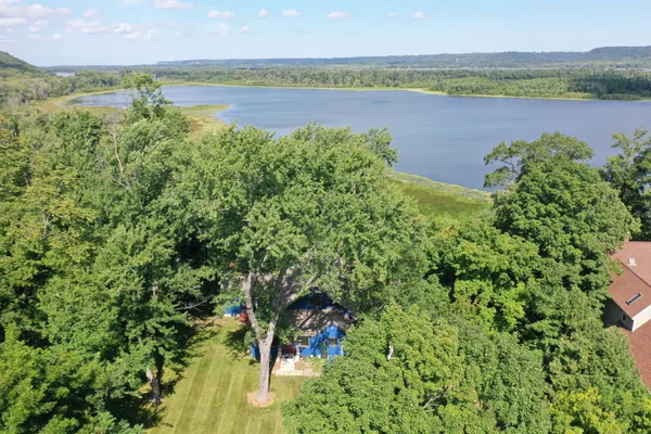 $845,000 | 29923 Lakeview Avenue, Red Wing, MN 55066