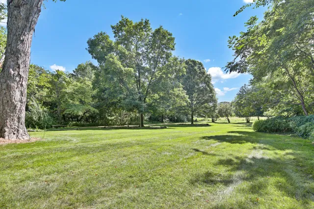 $895,000 | 29923 Lakeview Avenue, Red Wing, MN 55066