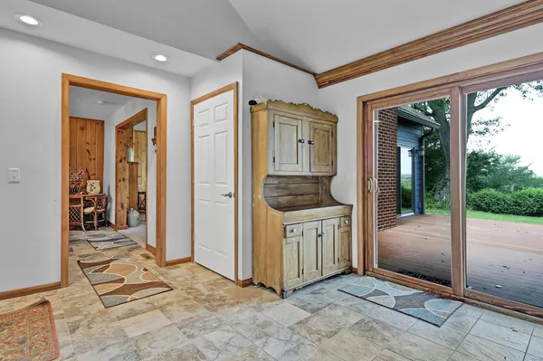 $845,000 | 29923 Lakeview Avenue, Red Wing, MN 55066