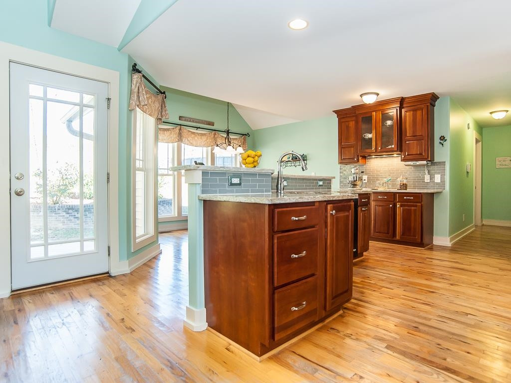 702 Ruth Circle Fuquay-Varina, NC 27526 - Photo 8 of 30 Photo 8