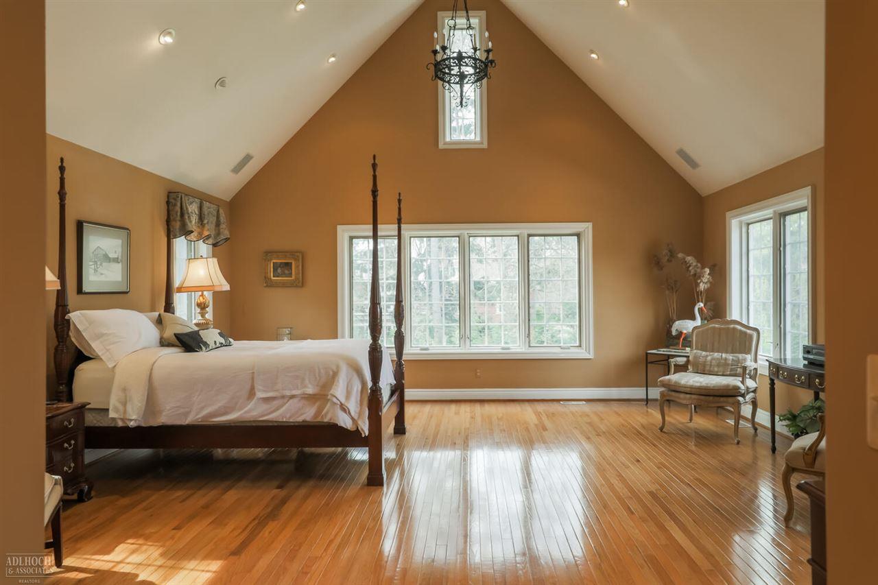 171 Cloverly Road Grosse Pointe Farms, MI 48236 - Photo 25 of 52