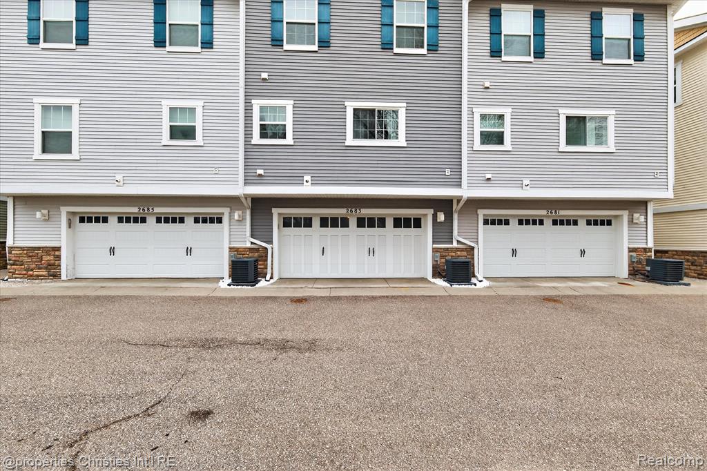2683 Harvard Road Berkley, MI 48072 - Photo 46 of 60