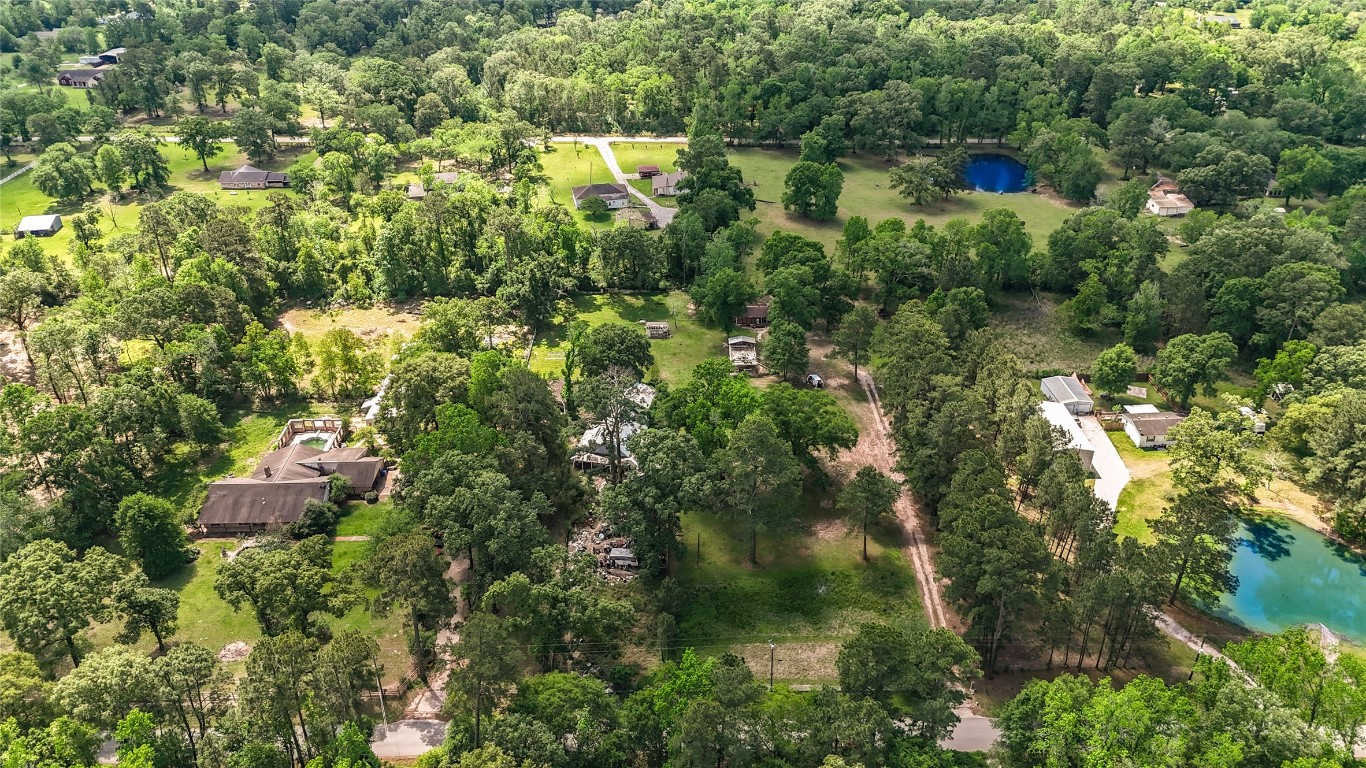 14016 Calhoun Road Conroe, TX 77302 - Photo 3 of 17