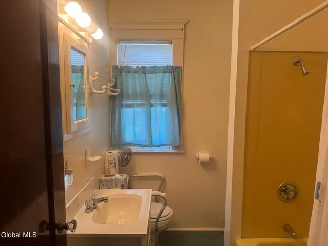 $229,000 | 7 5th Avenue, Gloversville, NY 12078