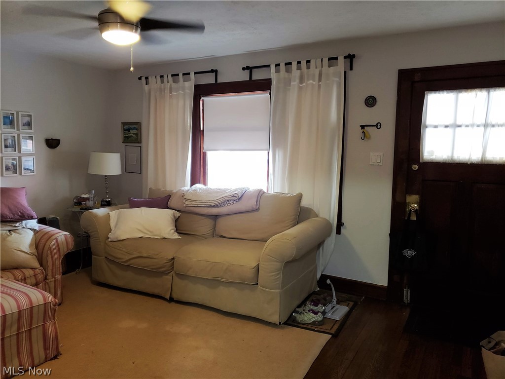1820 Fulton Road Cleveland, OH 44113 - Photo 3 of 19 Down, Living Room