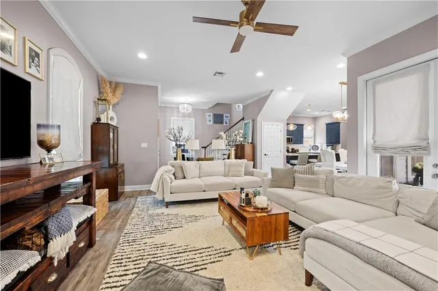 $399,000 | 124 West Esplanade Avenue, Kenner, LA 70065