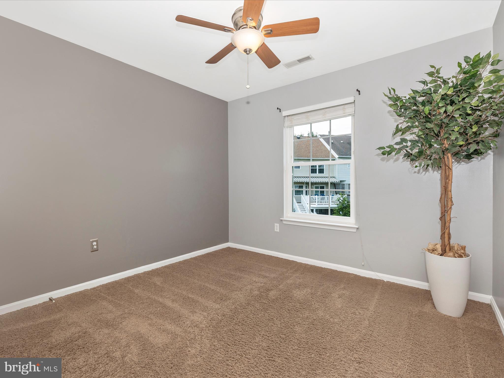 9102 Ridgefield Lane Frederick, MD 21701 - Photo 26 of 82 Bedroom 2