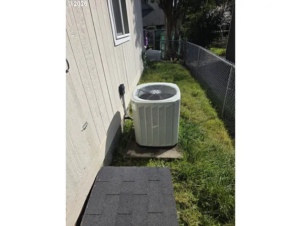 $345,000 | 870 Hassett Street, Brookings, OR 97415