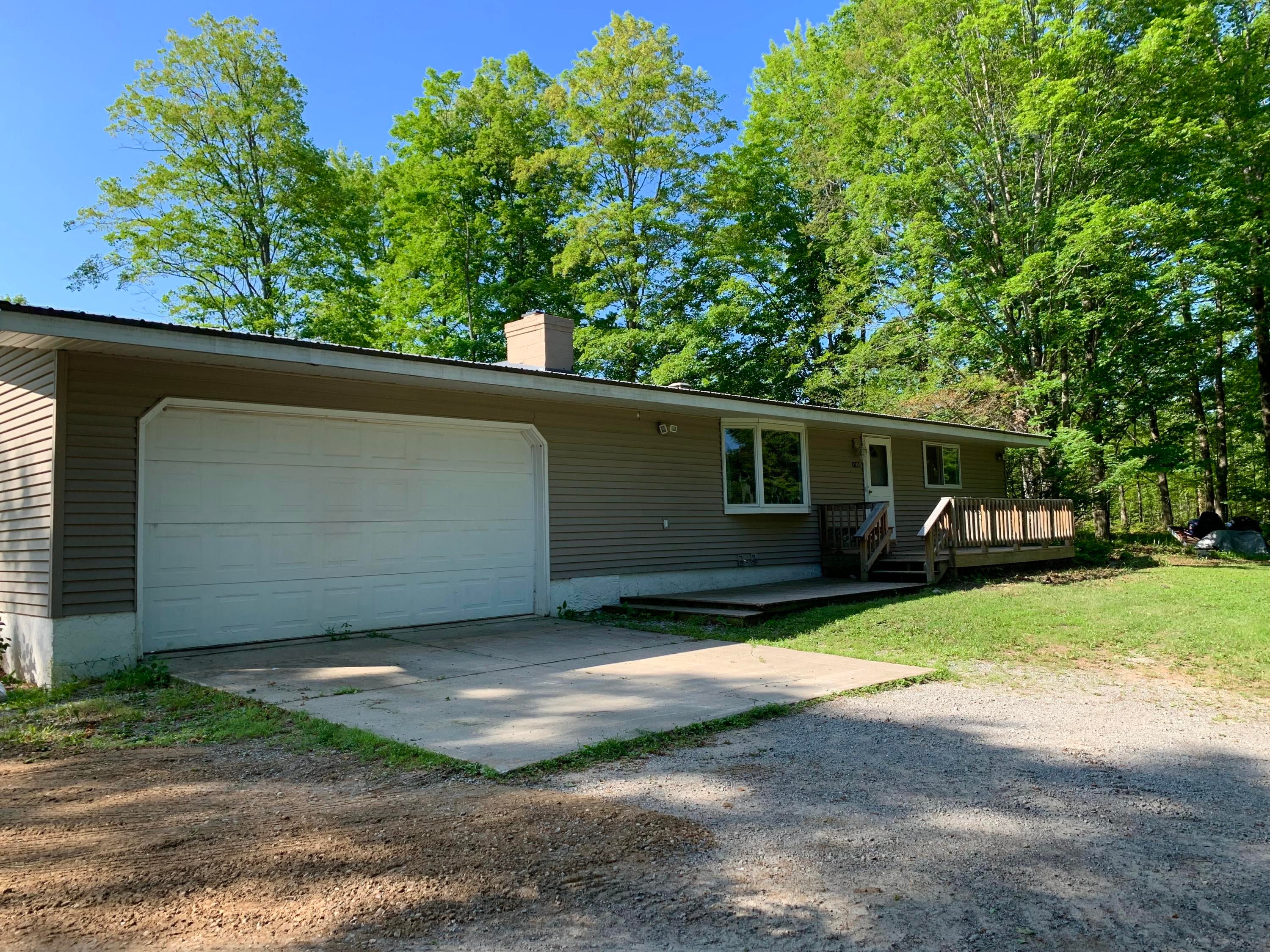 11699 Beckett Road Johannesburg, MI 49751 - Photo 5 of 30 Gallery Image 5