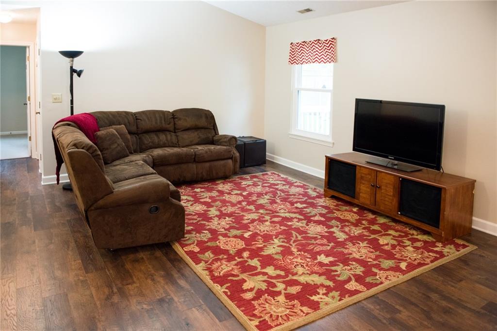Gallery Image 6