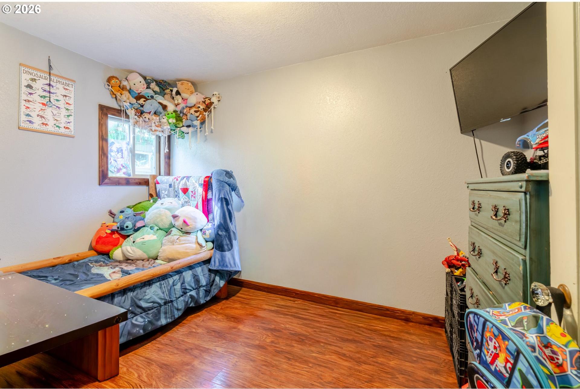 739 Northwest River Road Mill City, OR 97360 - Photo 11 of 25 Gallery Image 11
