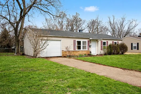 $199,000 | 2624 Coral Drive, Hobart, IN 46342