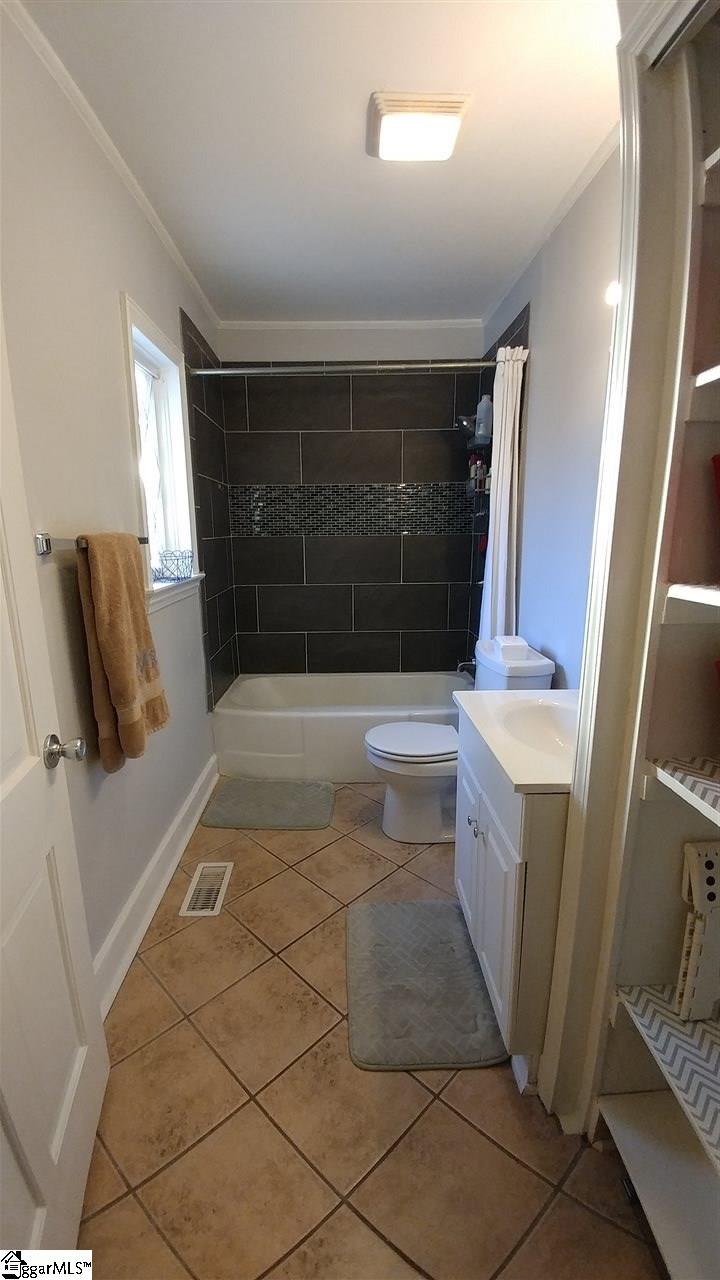 881 North Rutherford Road Taylors, SC 29687 - Photo 8 of 14