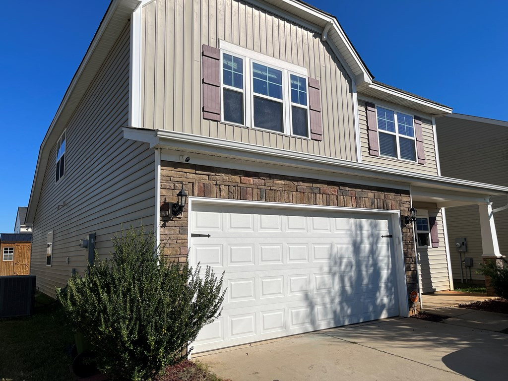 1781 Ruger Drive Sumter, SC 29150 - Photo 4 of 10 Gallery Image 4