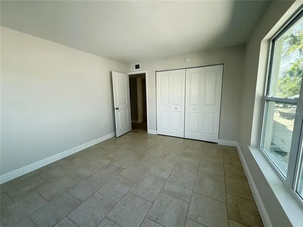 $2,000 | 14120 Palm Street, Unit 104, Madeira Beach, FL 33708