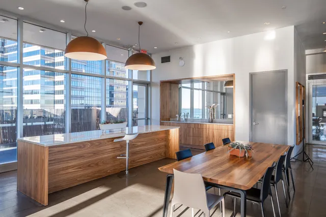 $1,495,000 | 75 Wall Street, Unit 38N | Financial District