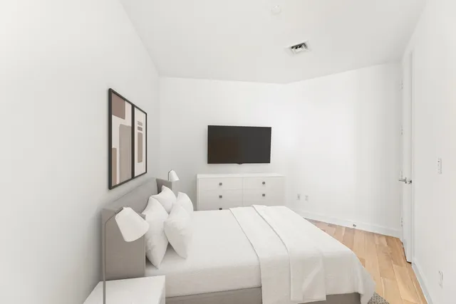 $1,495,000 | 75 Wall Street, Unit 38N | Financial District