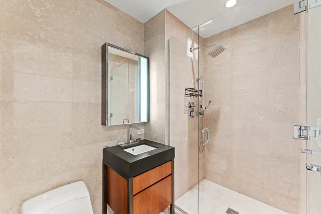 $1,495,000 | 75 Wall Street, Unit 38N | Financial District