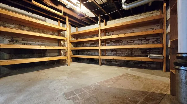 $149,900 | 1108 Roosevelt Avenue, St. Joseph, MO 64505