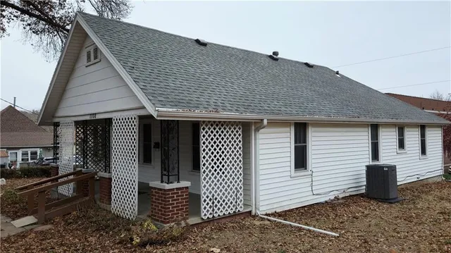 $149,900 | 1108 Roosevelt Avenue, St. Joseph, MO 64505