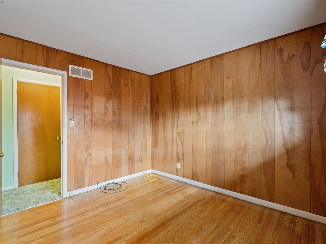 4816 44th Avenue Moline, IL 61265 - Photo 37 of 50