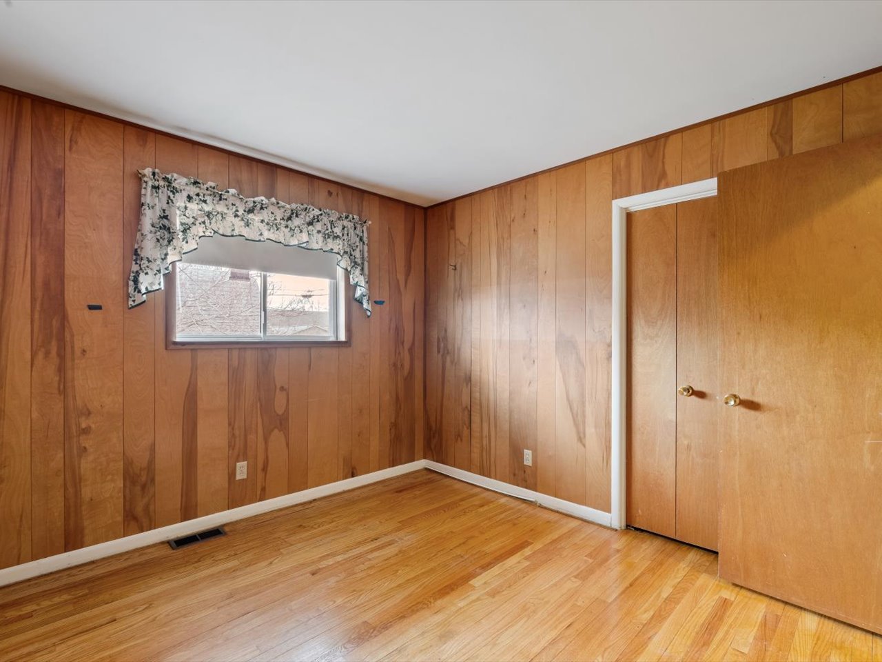 4816 44th Avenue Moline, IL 61265 - Photo 38 of 50