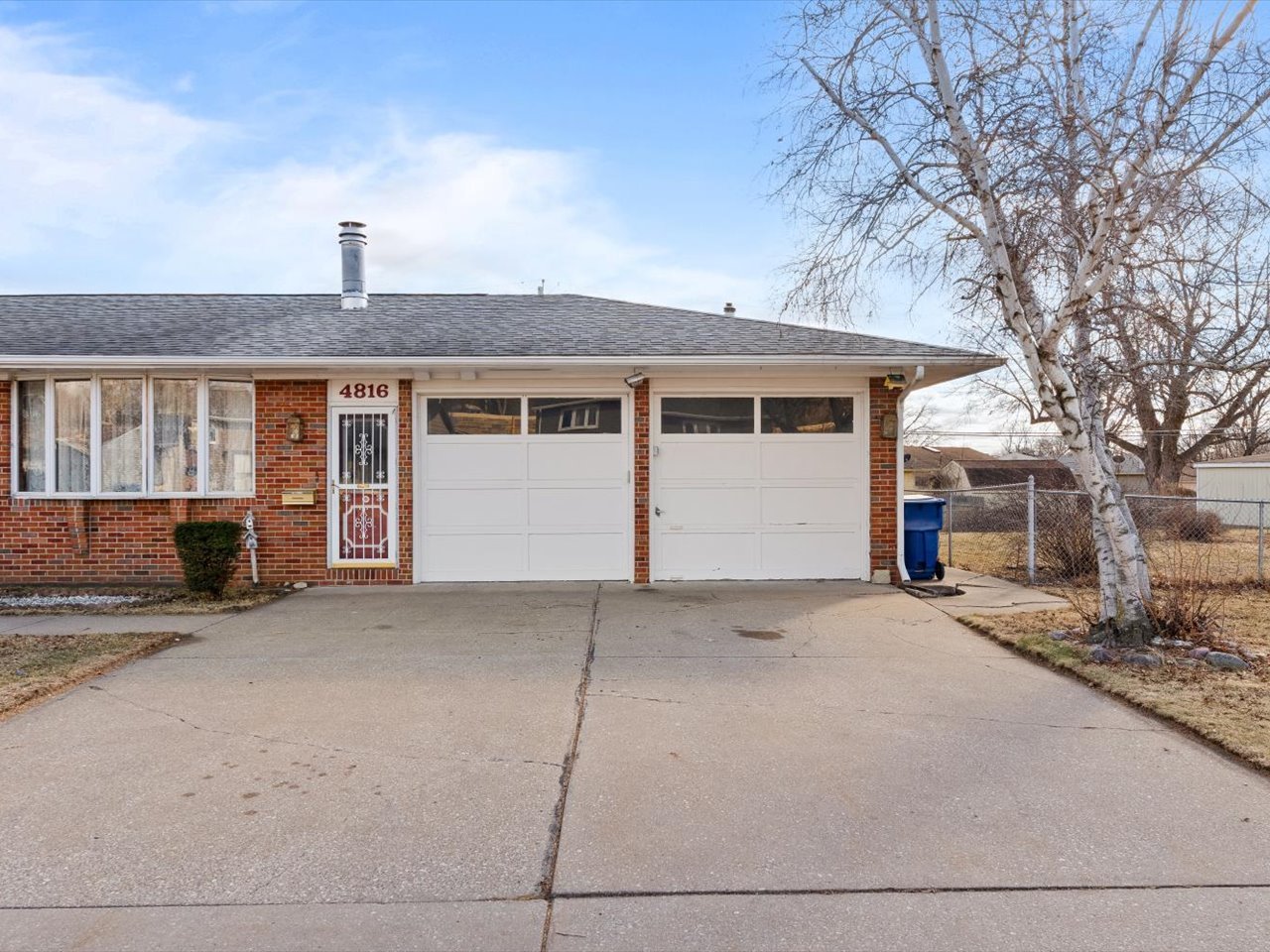 4816 44th Avenue Moline, IL 61265 - Photo 4 of 50