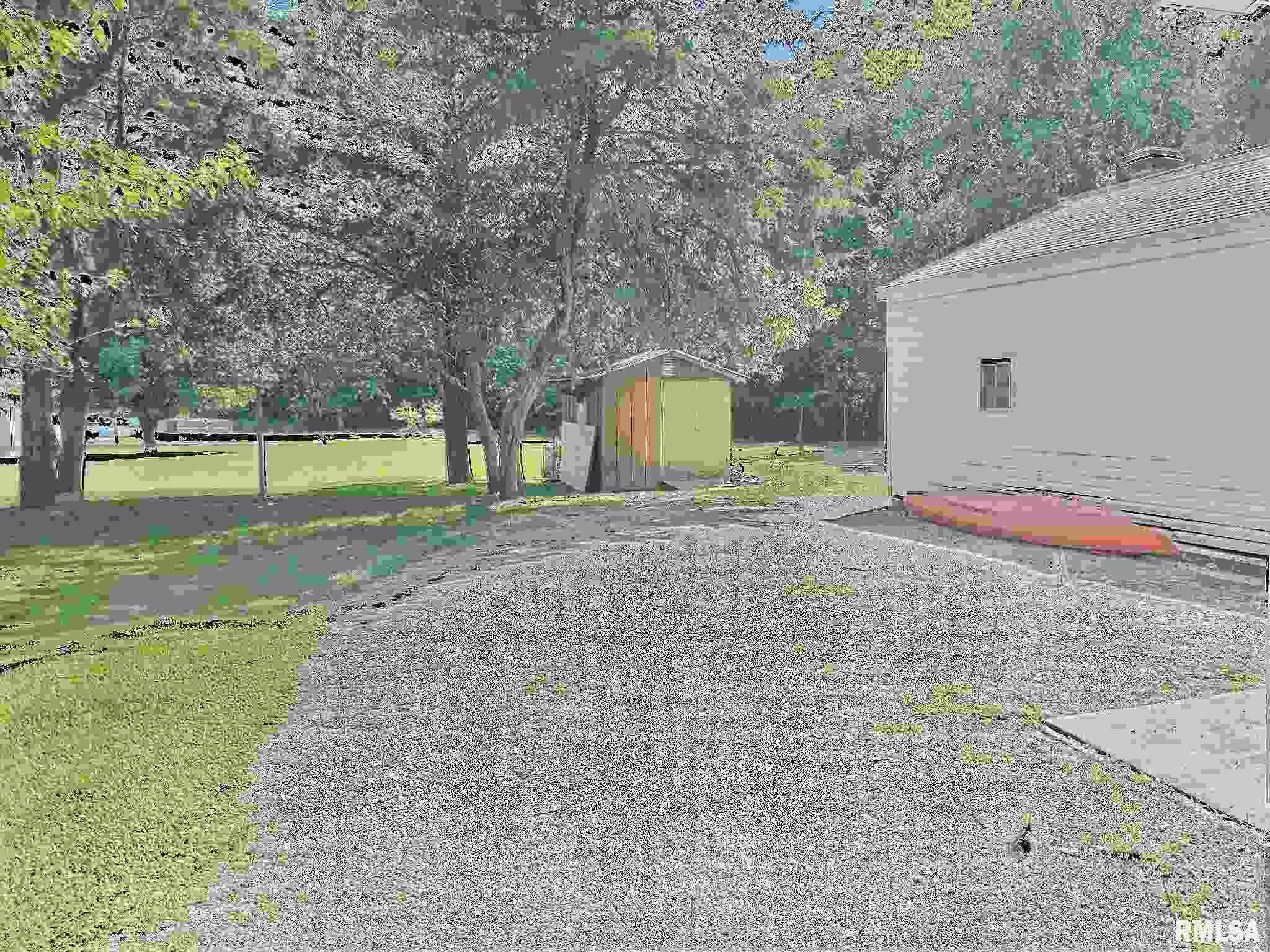 219 Country Club Road Centralia, IL 62801 - Photo 14 of 14 Gallery Image 14