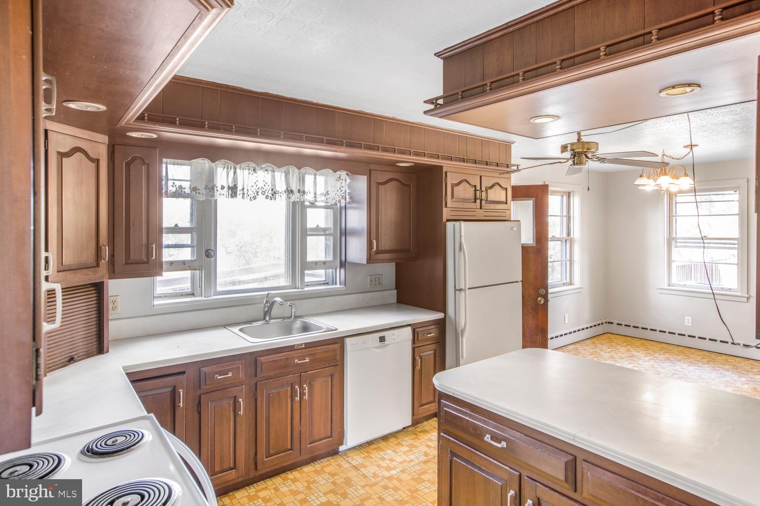 1808 Van Reed Road Reading, PA 19610 - Photo 11 of 52 Gallery Image 11