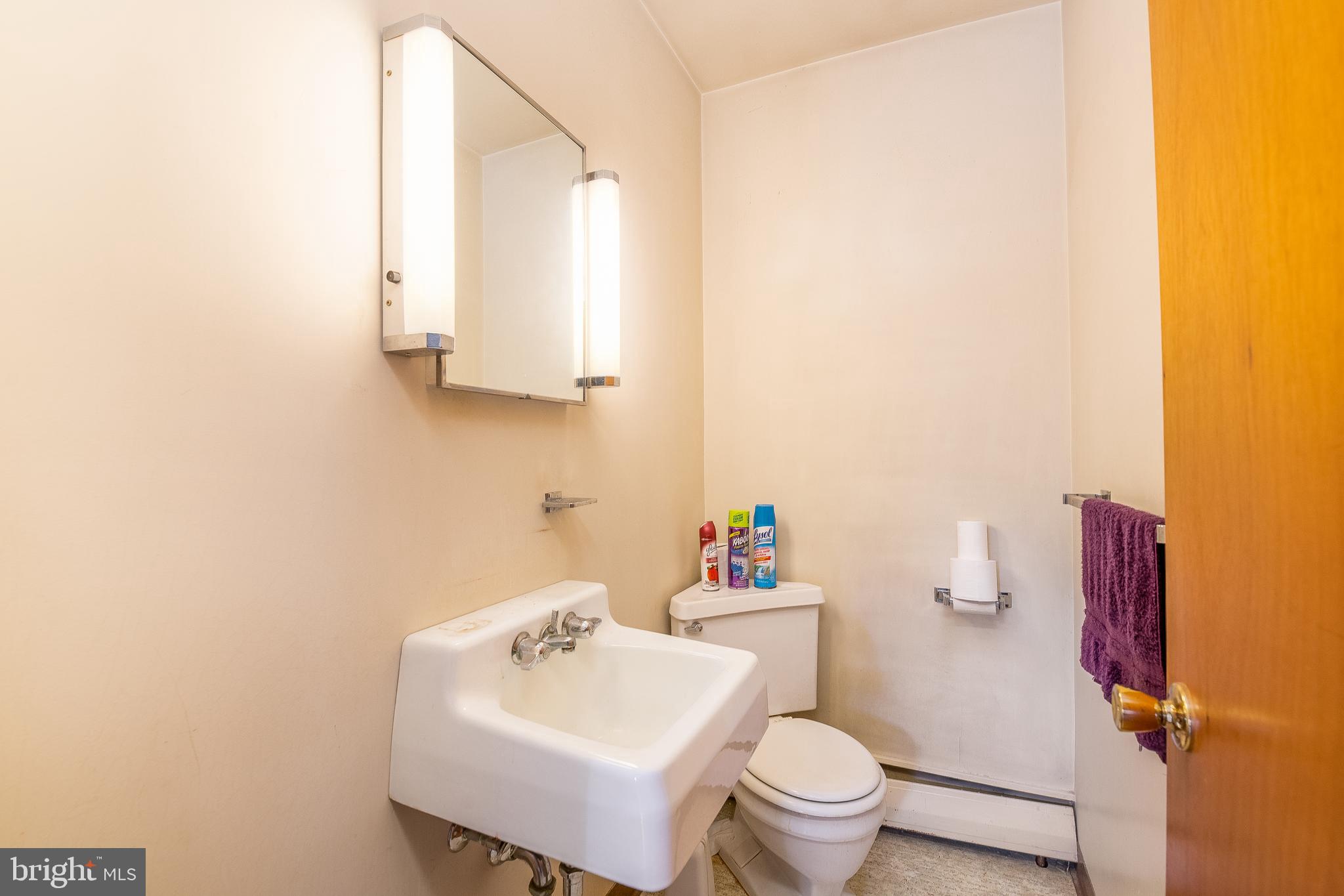 417 Holland Street Reading, PA 19607 - Photo 12 of 29