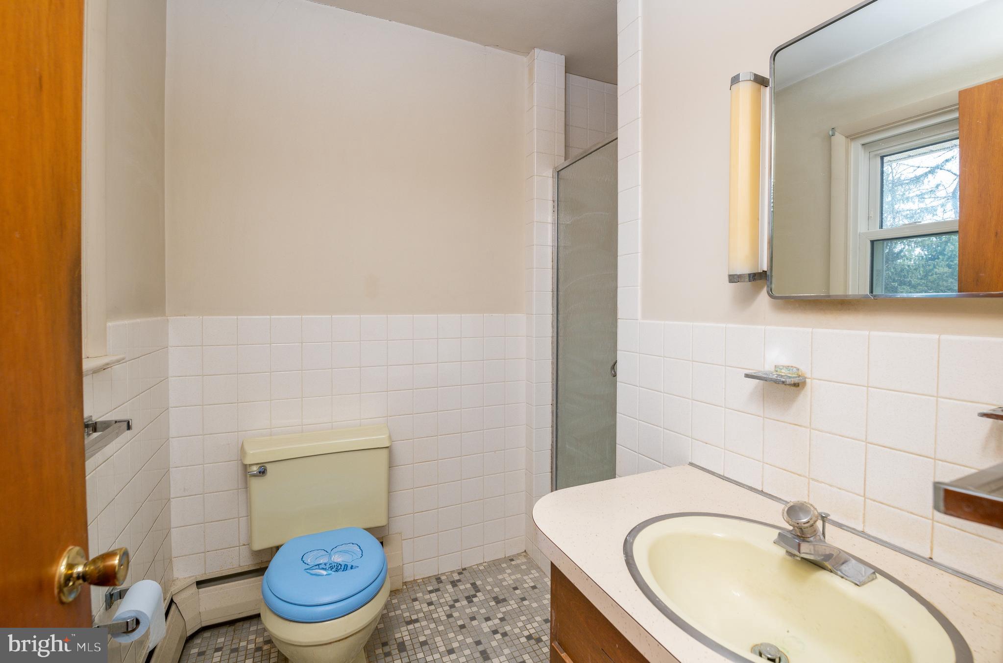 417 Holland Street Reading, PA 19607 - Photo 15 of 29