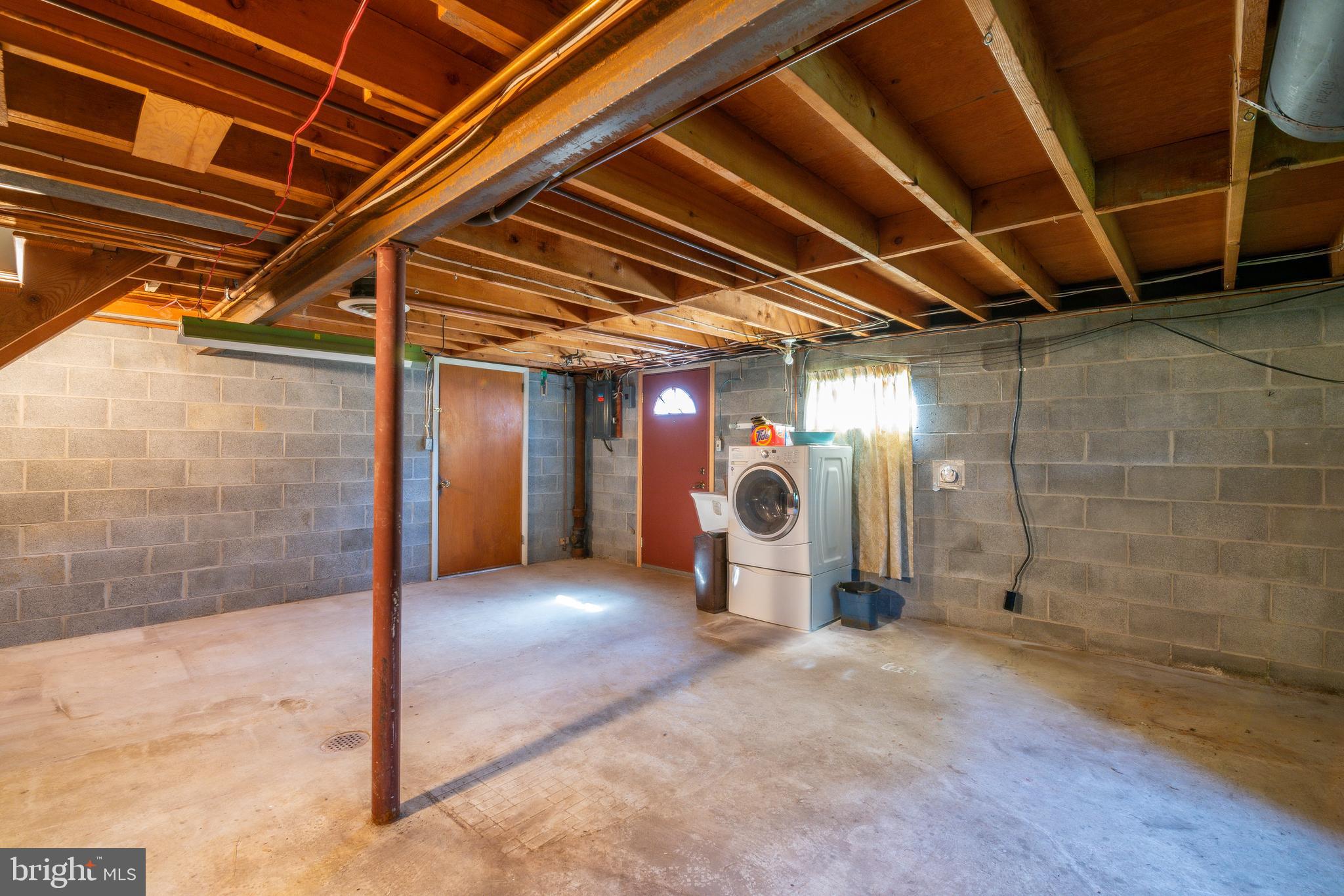 417 Holland Street Reading, PA 19607 - Photo 21 of 29