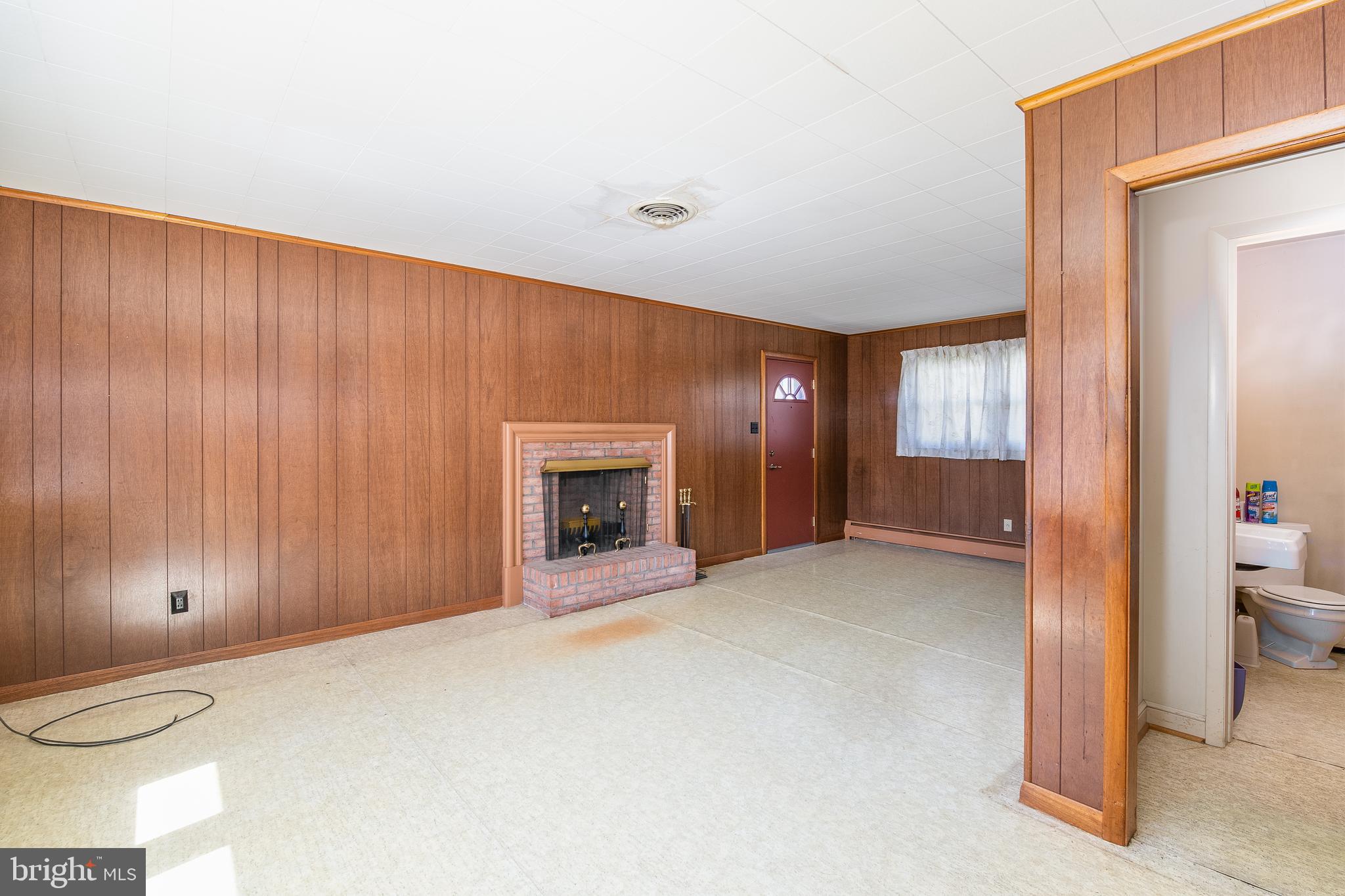 417 Holland Street Reading, PA 19607 - Photo 9 of 29