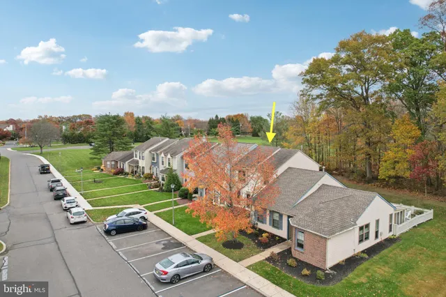 $389,900 | 7 Banbury Court, Robbinsville, NJ 08691