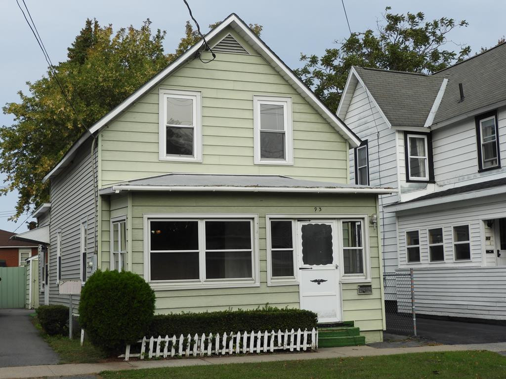 93 Champlain Street Plattsburgh, NY 12901 - Photo 1 of 26 Gallery Image 1