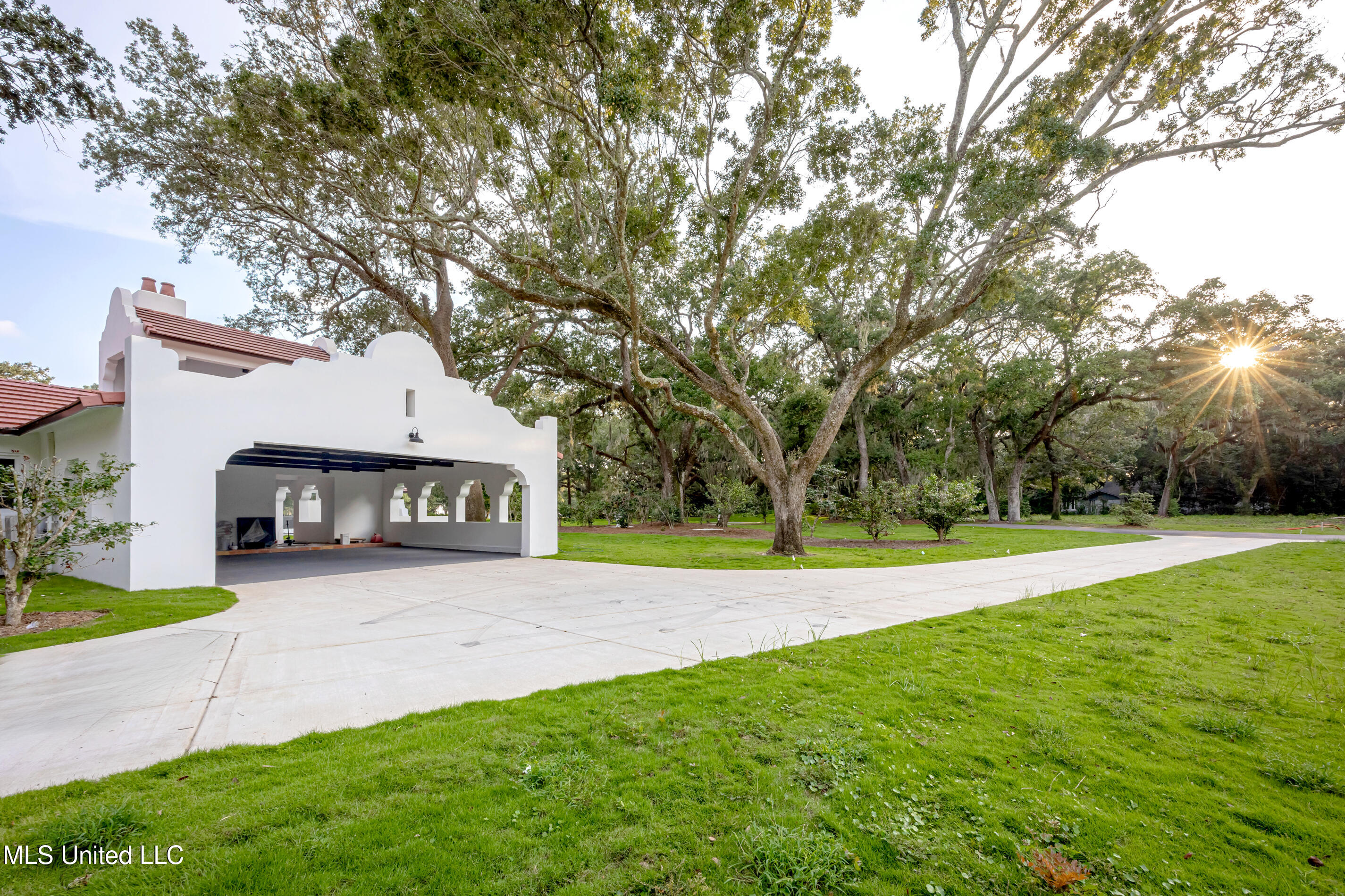 9777 Pointe Aux Chenes Road Ocean Springs, MS 39564 - Photo 12 of 191 5F5A5403