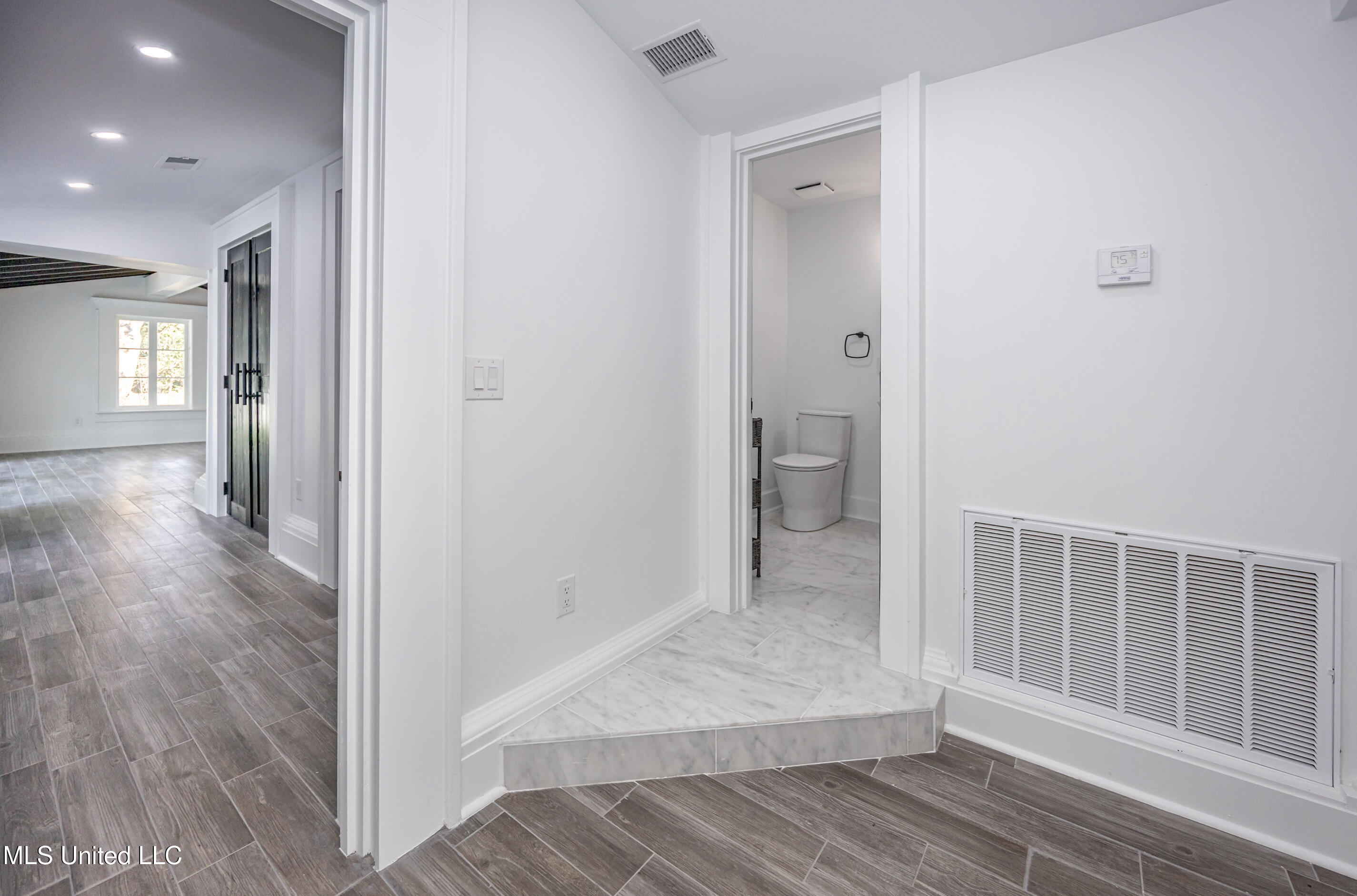 9777 Pointe Aux Chenes Road Ocean Springs, MS 39564 - Photo 126 of 191 5F5A6151