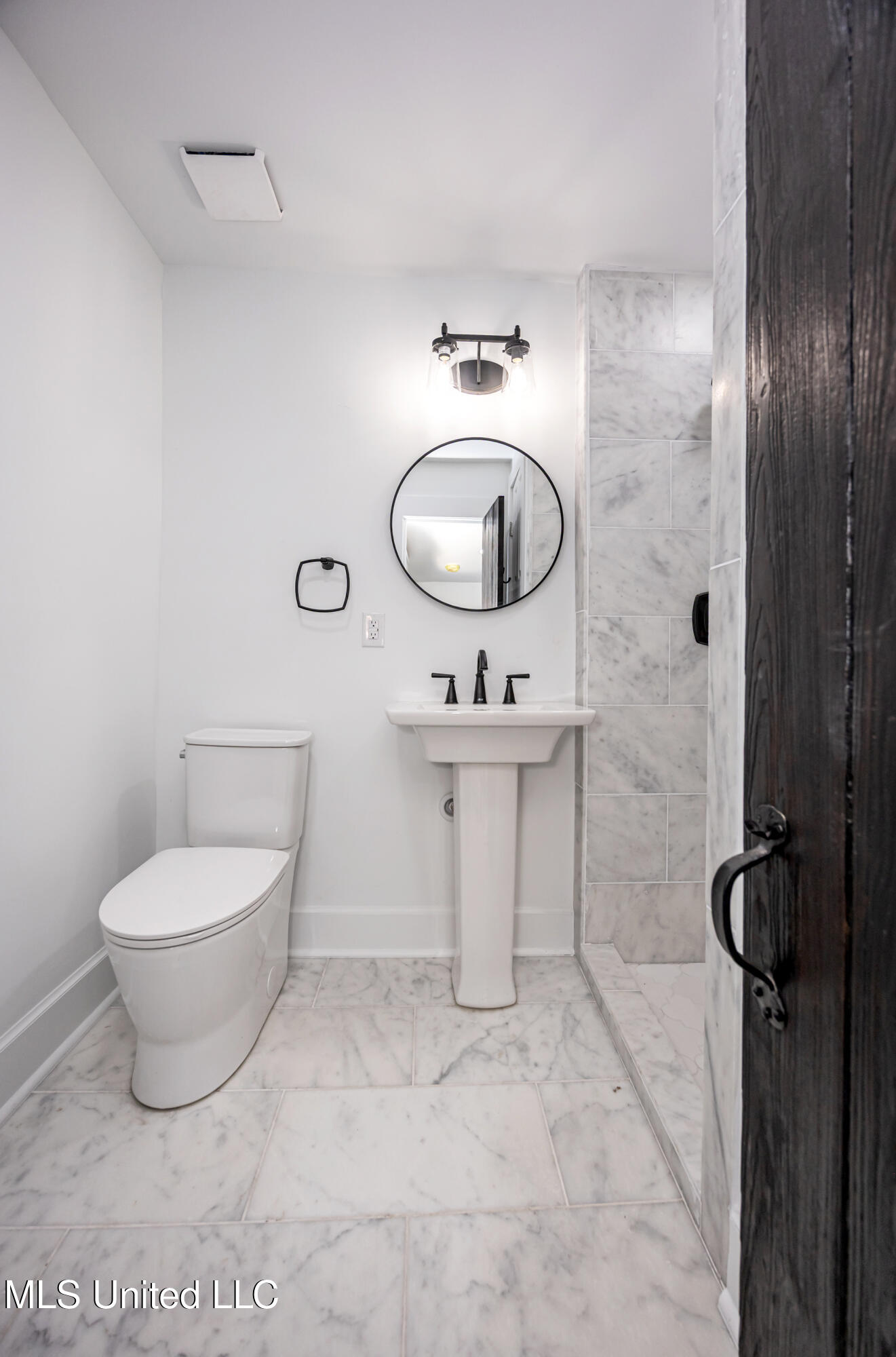 9777 Pointe Aux Chenes Road Ocean Springs, MS 39564 - Photo 128 of 191 5F5A6154