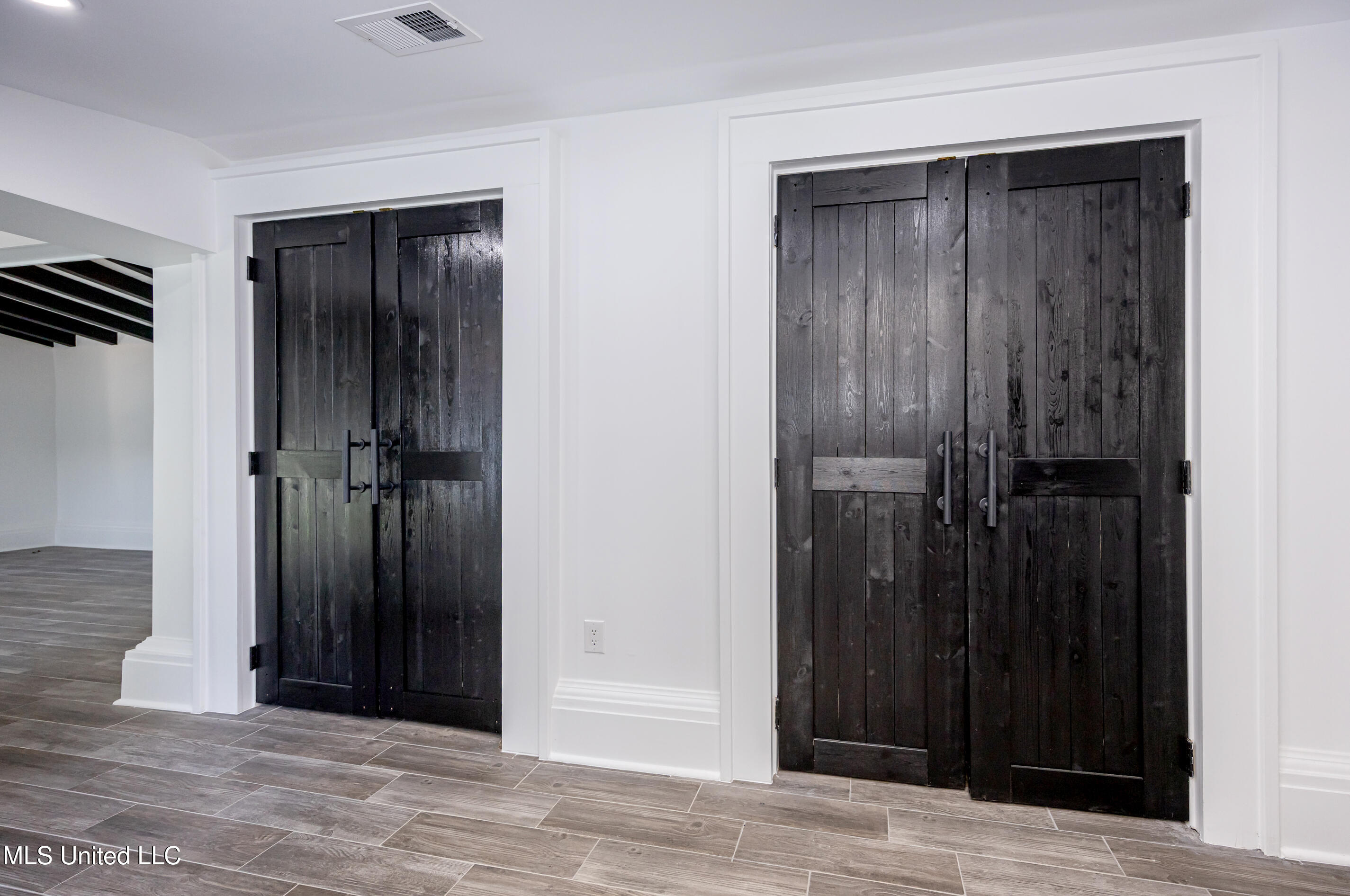 9777 Pointe Aux Chenes Road Ocean Springs, MS 39564 - Photo 137 of 191 5F5A6163