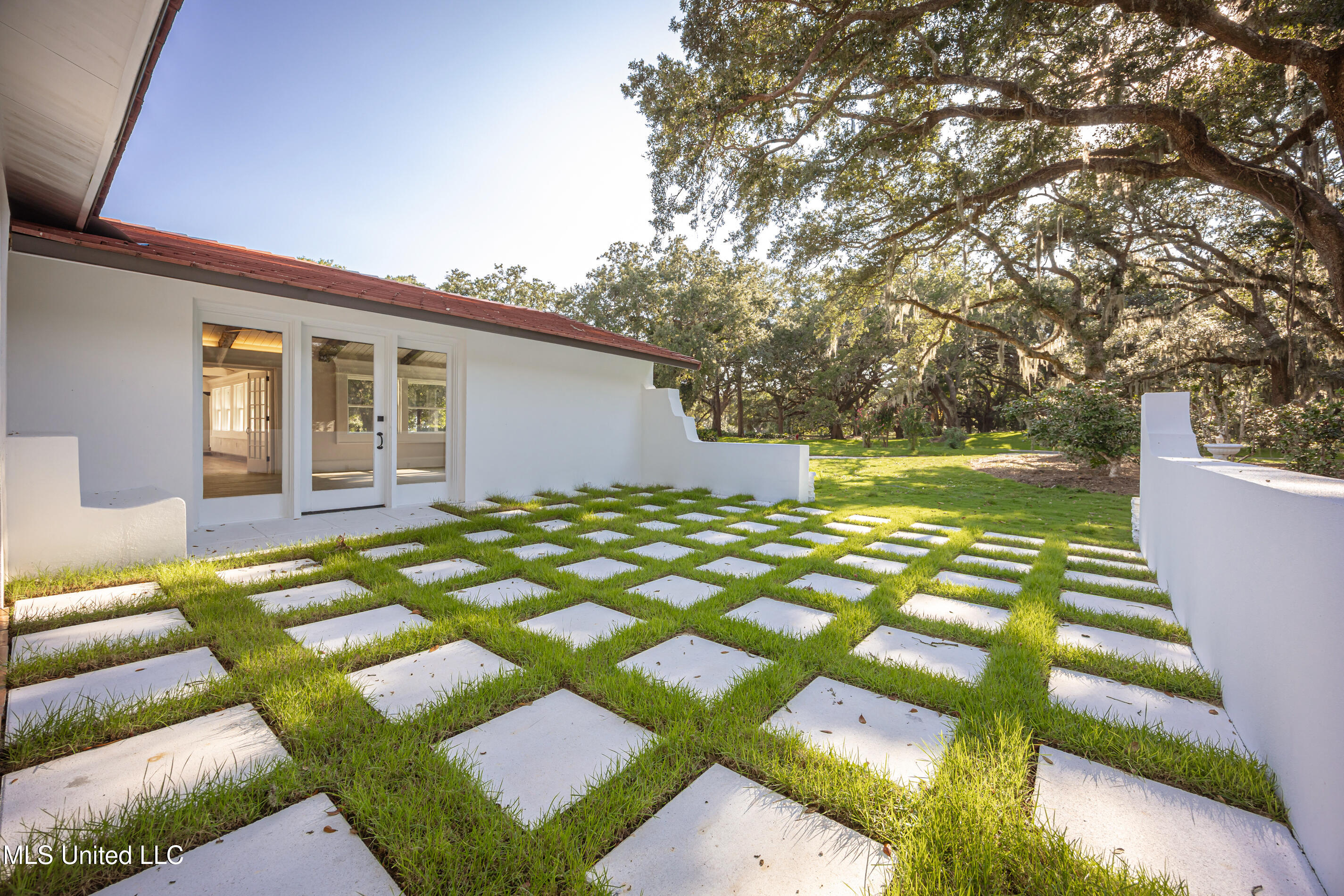 9777 Pointe Aux Chenes Road Ocean Springs, MS 39564 - Photo 142 of 191 5F5A6169