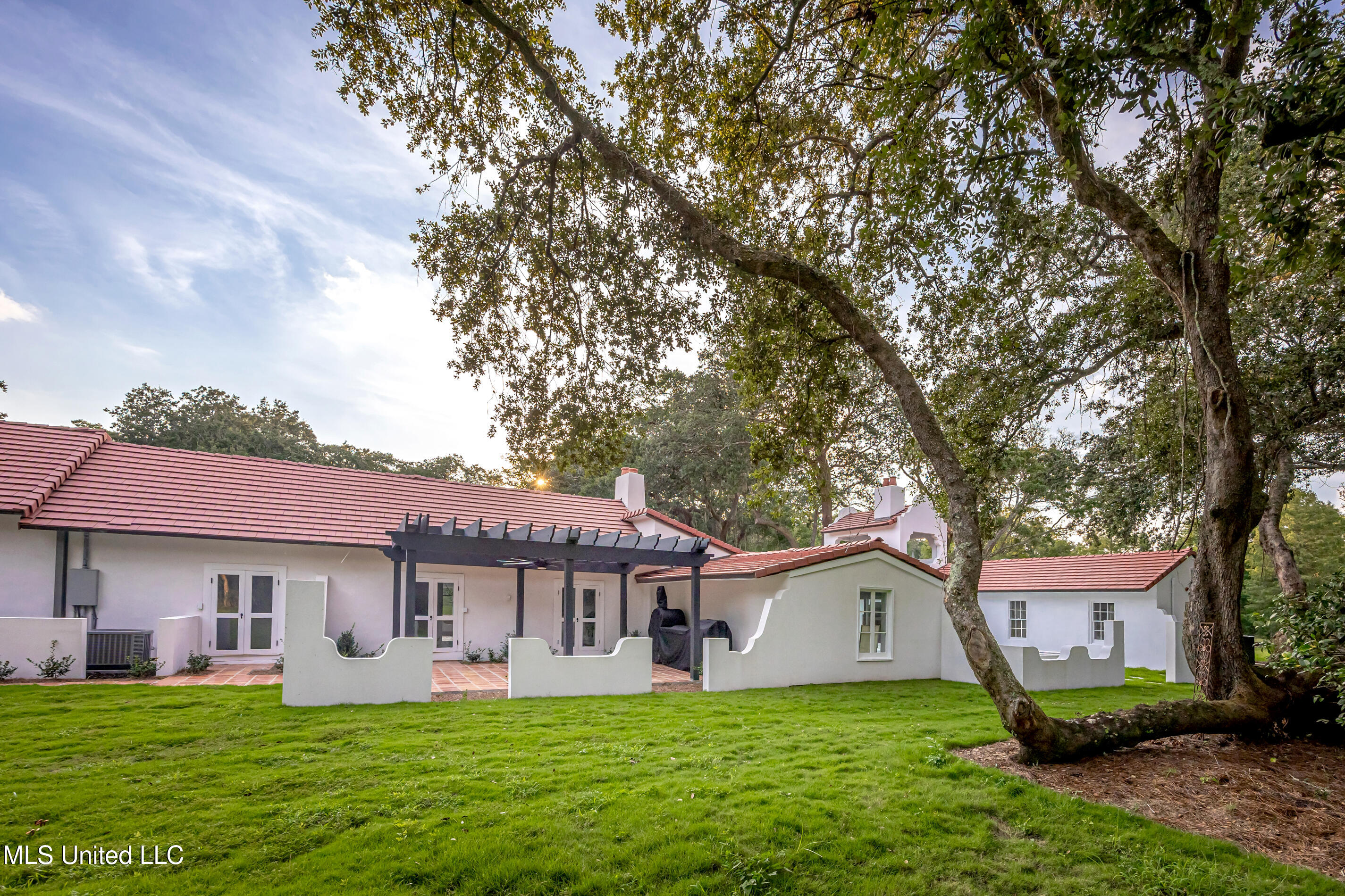 9777 Pointe Aux Chenes Road Ocean Springs, MS 39564 - Photo 27 of 191 5F5A5446